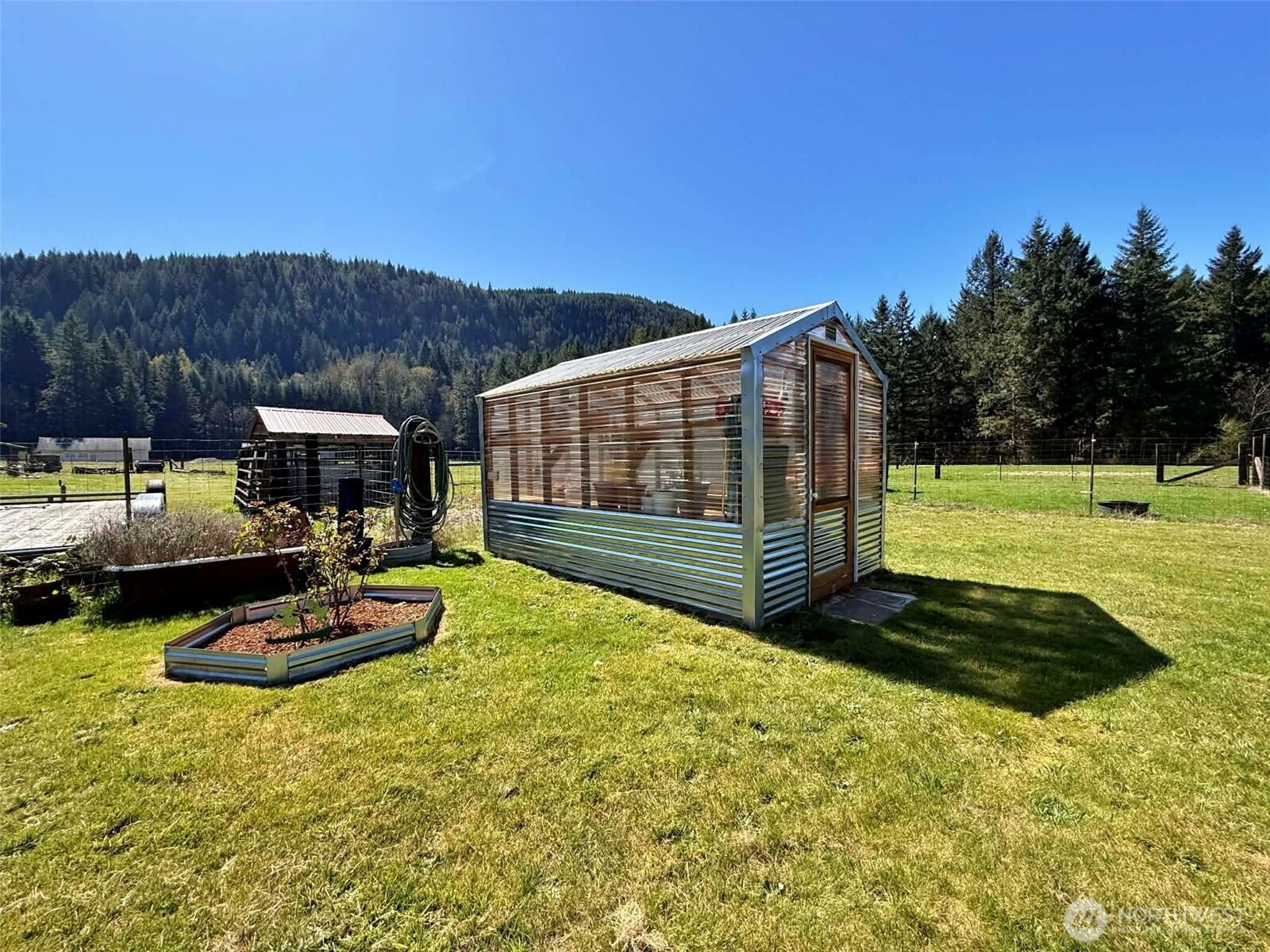 240 Dodge Road Morton, WA 98356 - Photo 27 of 34 Gallery Image 27