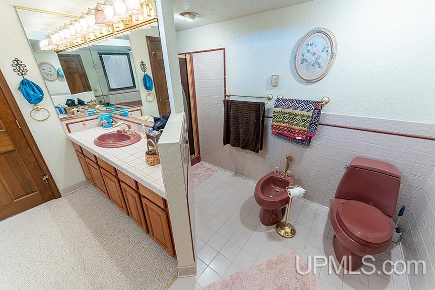 612 N West Gulliver Lake Road Gulliver, MI 49840 - Photo 45 of 82