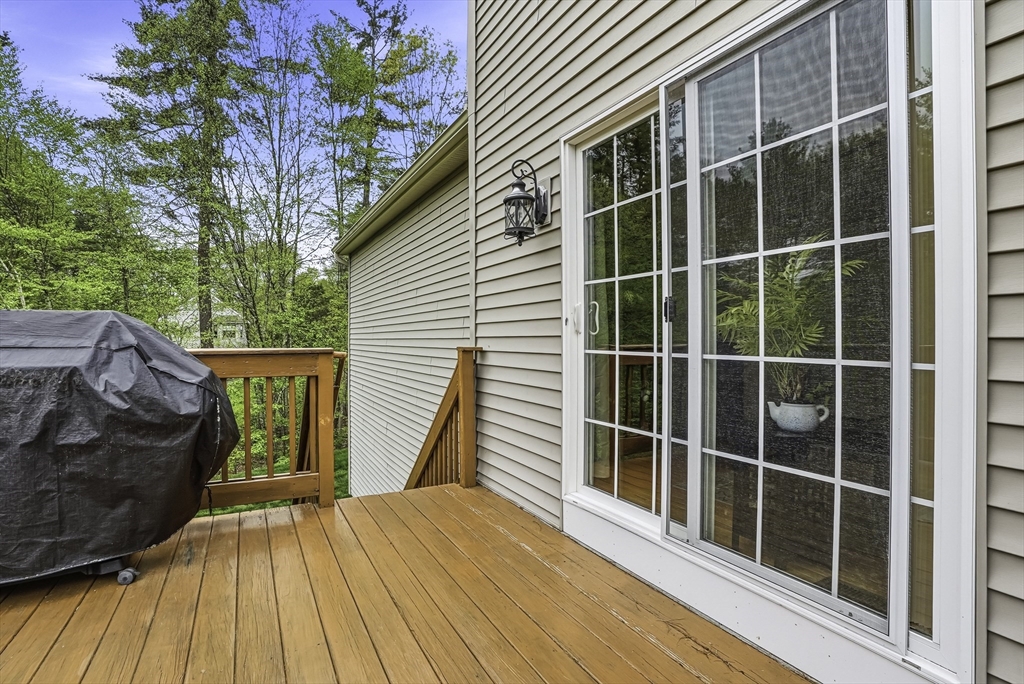 378 Moon Hill Road Northbridge, MA 01534 - Photo 30 of 38