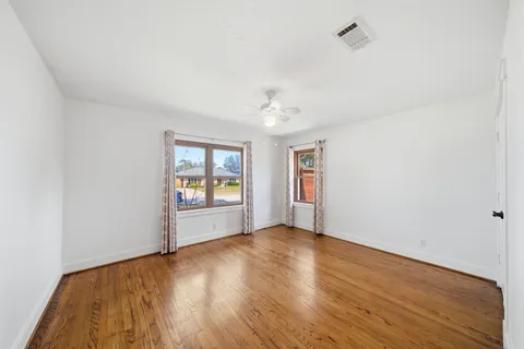 $785,000 | 6427 Waltway Drive, Houston, TX 77008