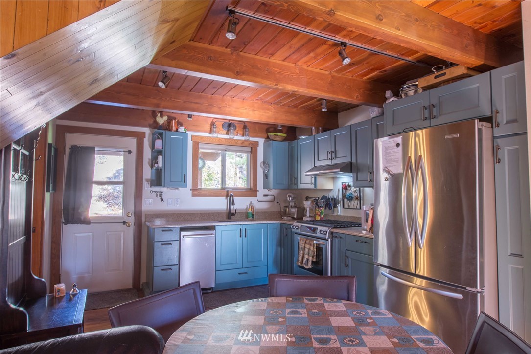 7 Maughan Road Winthrop, WA 98862 - Photo 12 of 33 Gallery Image 12