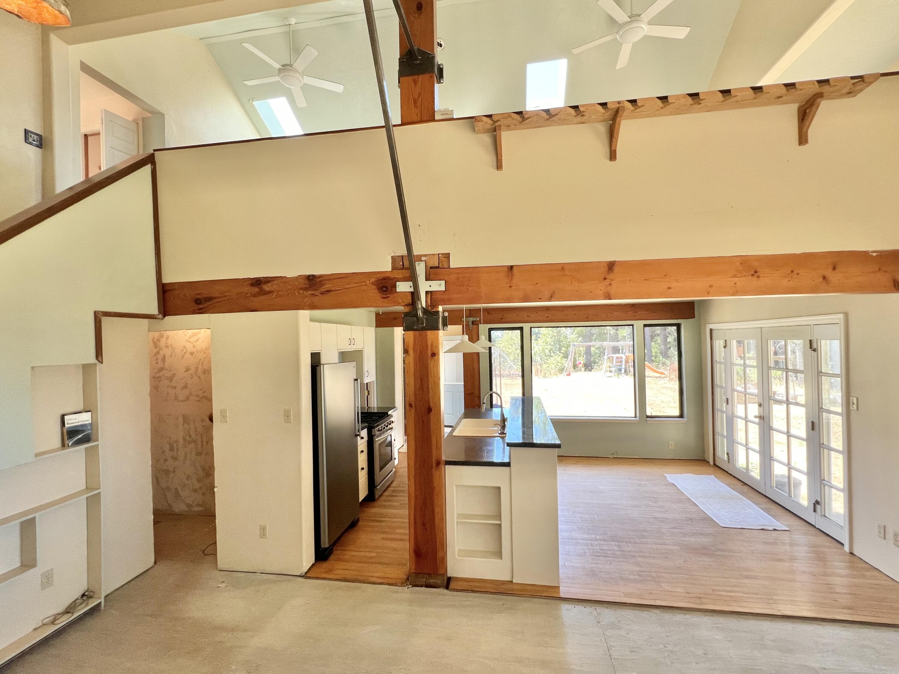 955 Spring Road Whitethorn, CA 95589 - Photo 31 of 74