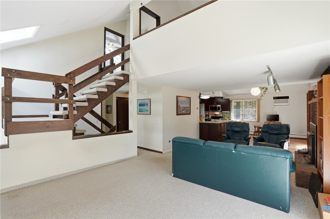 35 Fanning Lane Smithfield, RI 02828 - Photo 16 of 47