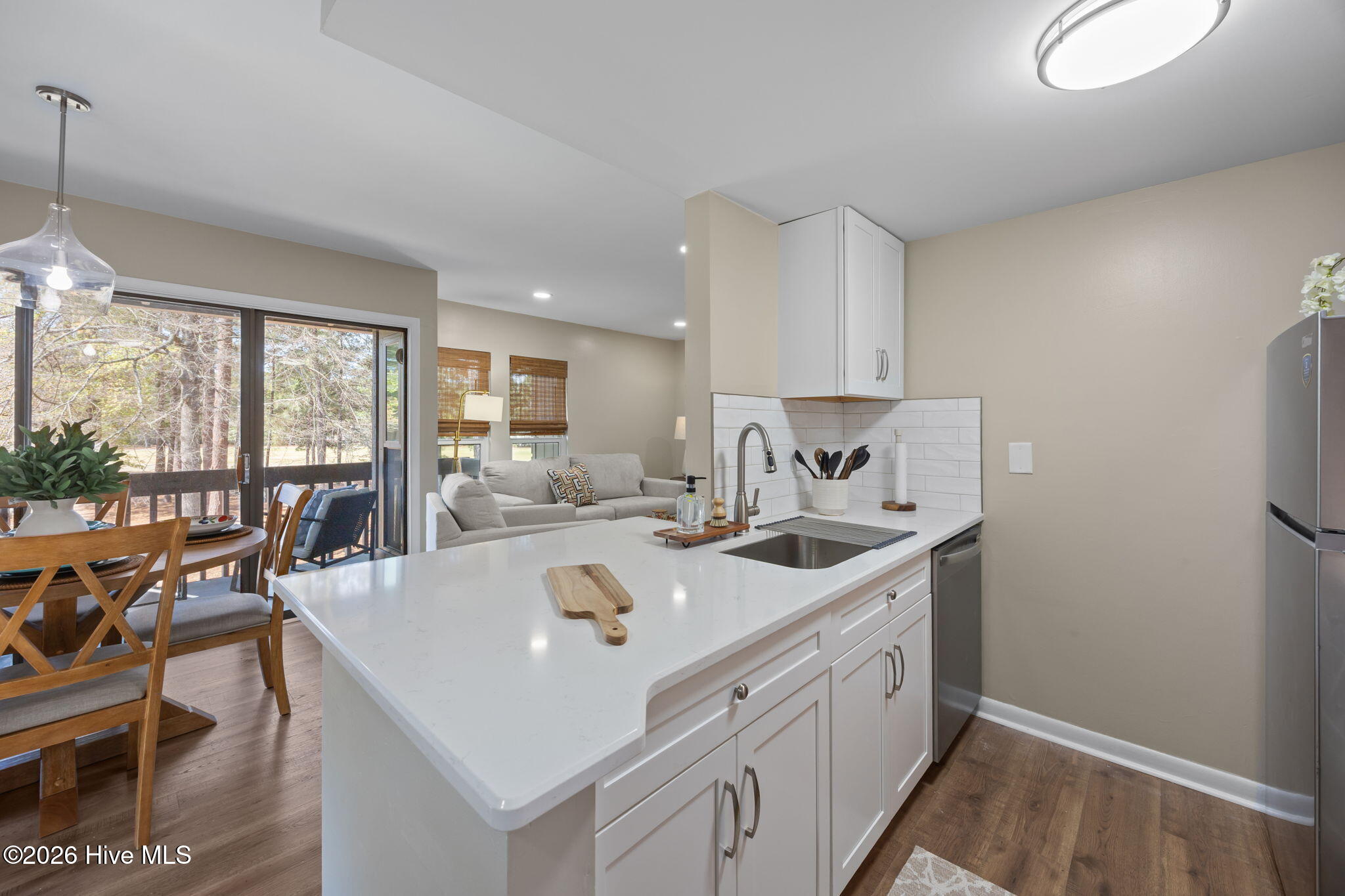 10 Pine Tree Road, Unit 209 Pinehurst, NC 28374 - Photo 18 of 41 KITCHEN