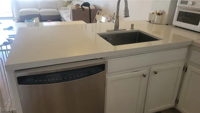 $1,500 | 2140 Willowbury Drive, Unit A, Las Vegas, NV 89108