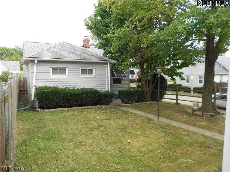 3766 Highland Road Cleveland, OH 44111 - Photo 3 of 10 Gallery Image 3