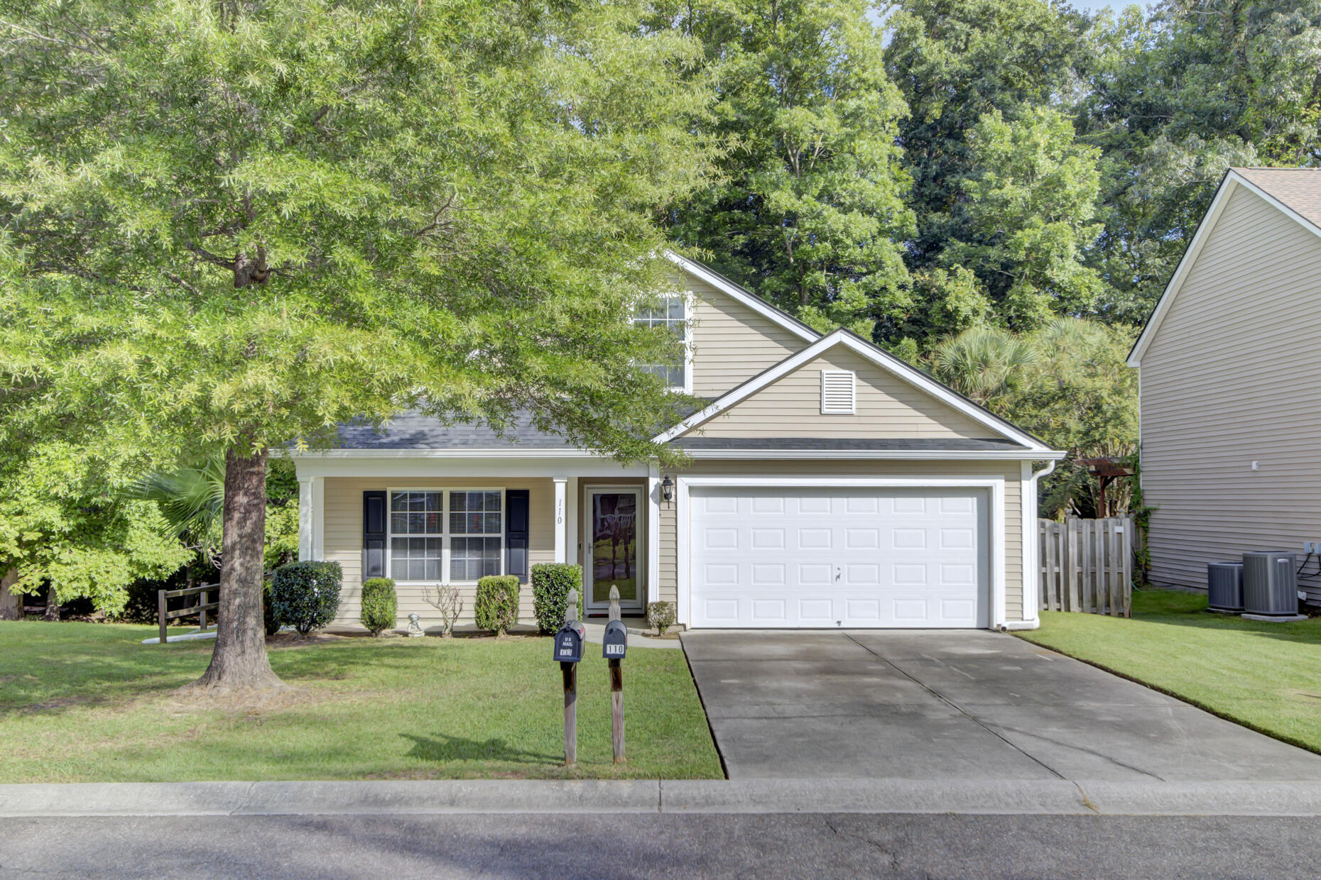 110 Hammerbeck Road Summerville, SC 29483 - Photo 9 of 46 (9)
