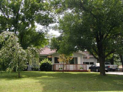 2622 Ridgeway Drive Fort Wayne, IN 46816 - Photo 1 of 1 Gallery Image 1