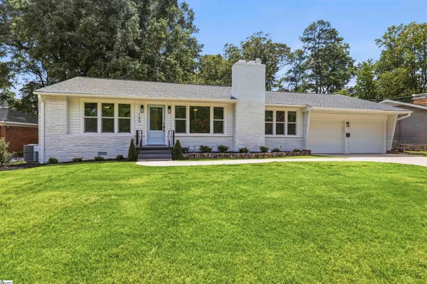 $600,000 | 109 Stephens Lane, Greenville, SC 29609