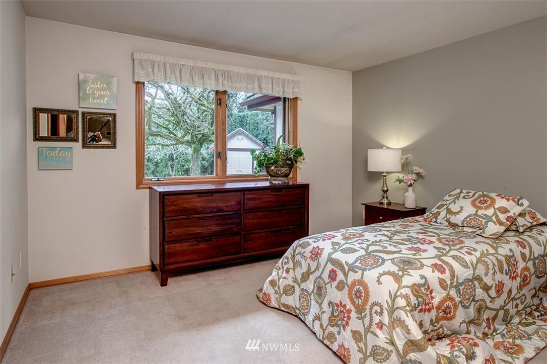 3024 185th Place Southeast Bothell, WA 98012 - Photo 11 of 20 Gallery Image 11