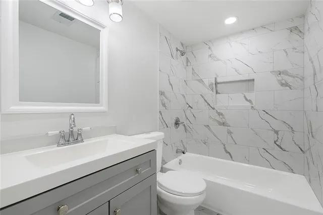 $268,000 | 3916 Connecticut Avenue, Kenner, LA 70065