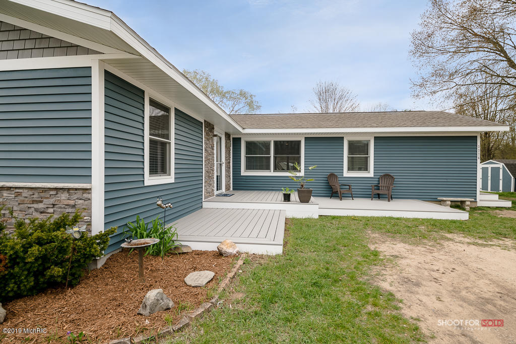 3376 Pillon Road Muskegon, MI 49445 - Photo 2 of 34 3376PillonRd002 LoRes