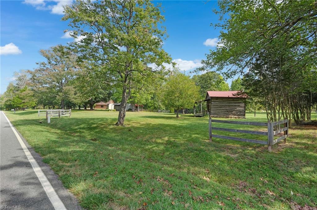 1203 Brooks Road Reidsville, NC 27320 - Photo 46 of 49 Gallery Image 46