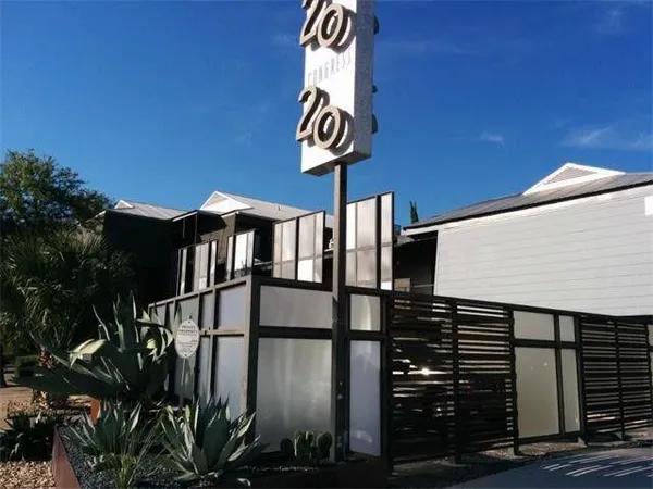$1,095 | 2020 South Congress Avenue, Unit 1202, Austin, TX 78704