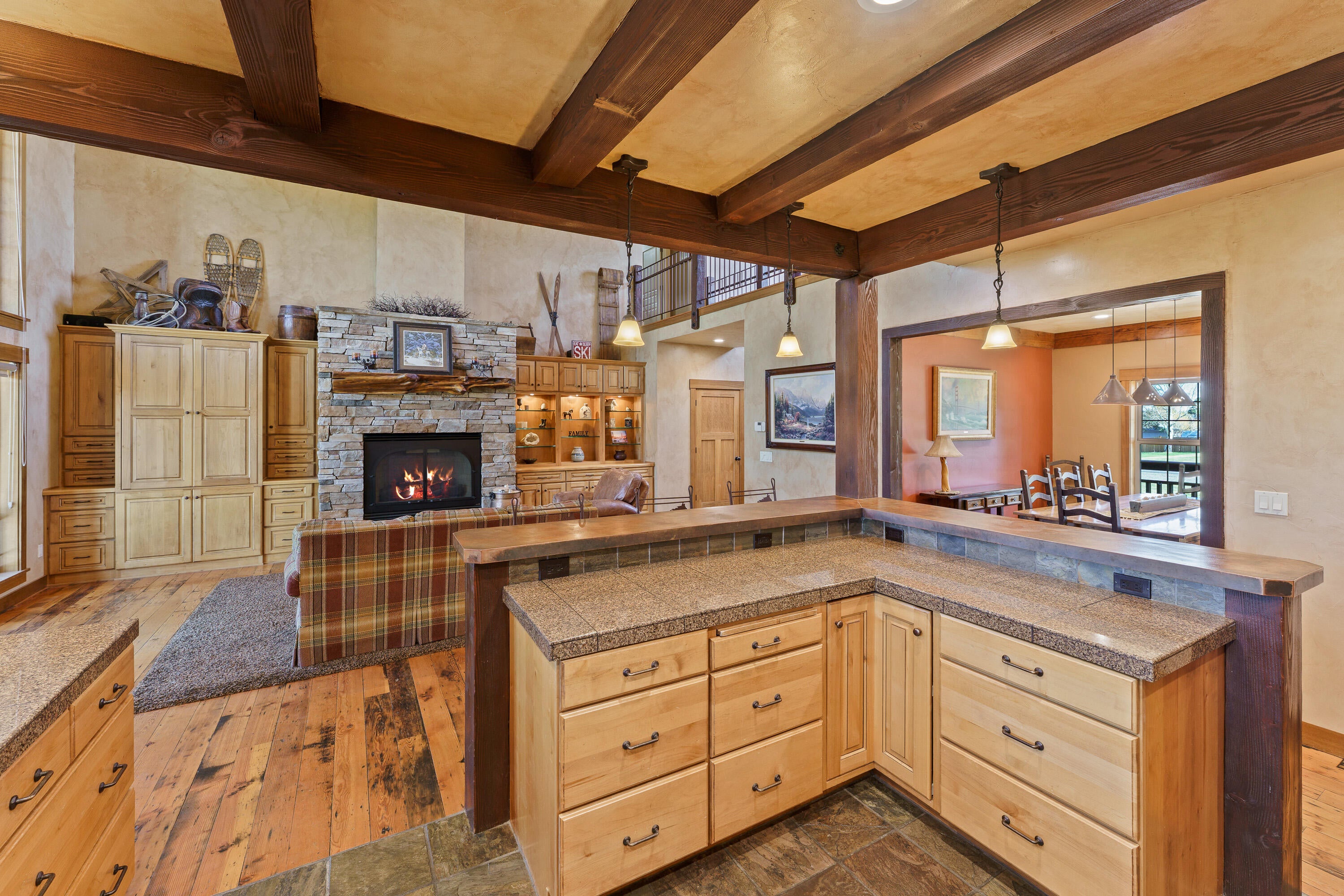 61939 Dobbin Road Bend, OR 97702 - Photo 14 of 57 DSC06366
