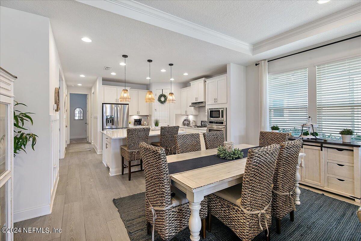 348 Rambling Water Run St. Johns, FL 32259 - Photo 9 of 57 09-Dining