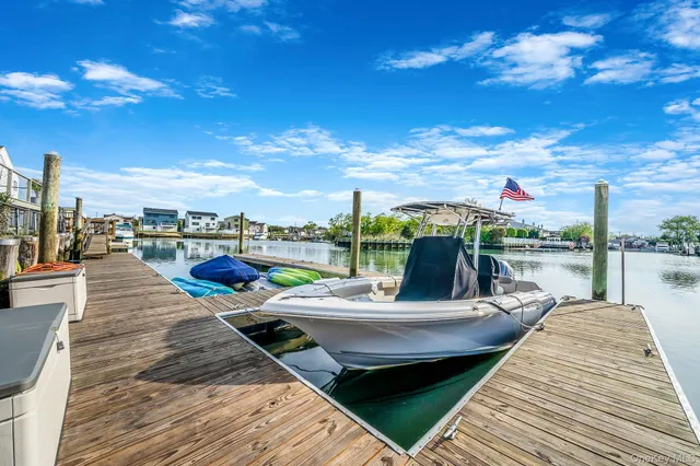 $1,249,000 | 3452 Ocean Avenue, Oceanside, NY 11572