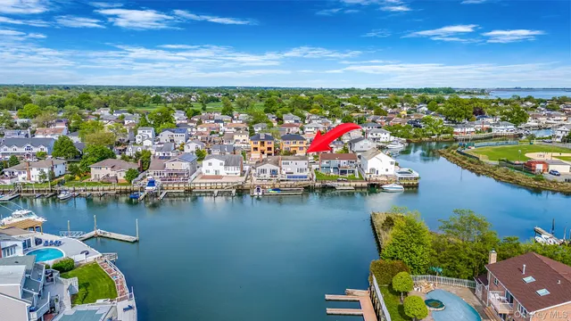 $1,249,000 | 3452 Ocean Avenue, Oceanside, NY 11572