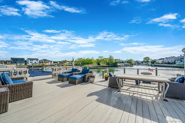 $1,249,000 | 3452 Ocean Avenue, Oceanside, NY 11572