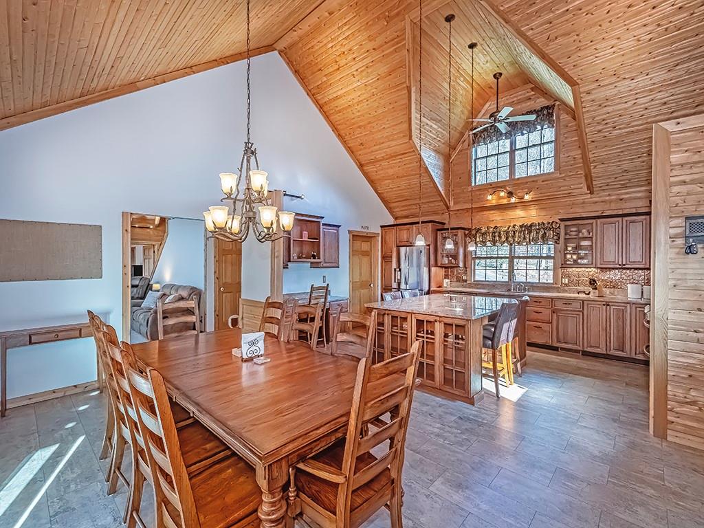 2009 Conley Lane Tarentum, PA 15084 - Photo 14 of 41 Gallery Image 14