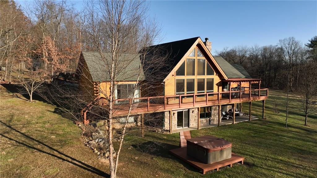 2009 Conley Lane Tarentum, PA 15084 - Photo 5 of 41 Gallery Image 5