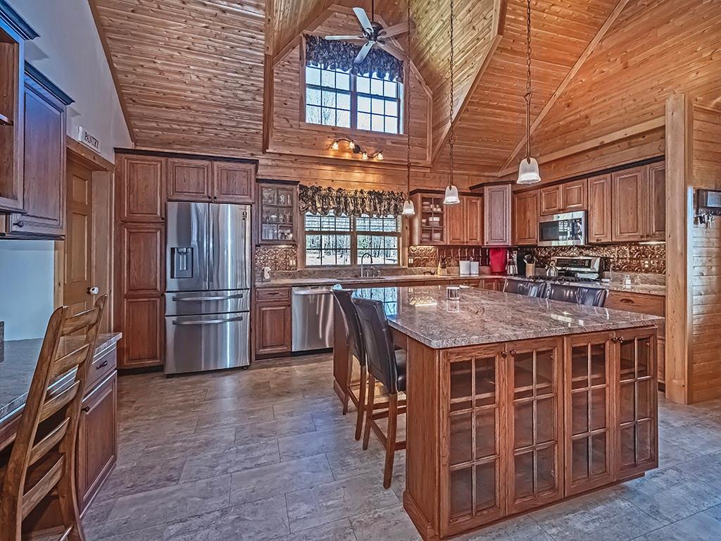2009 Conley Lane Tarentum, PA 15084 - Photo 10 of 41 Gallery Image 10