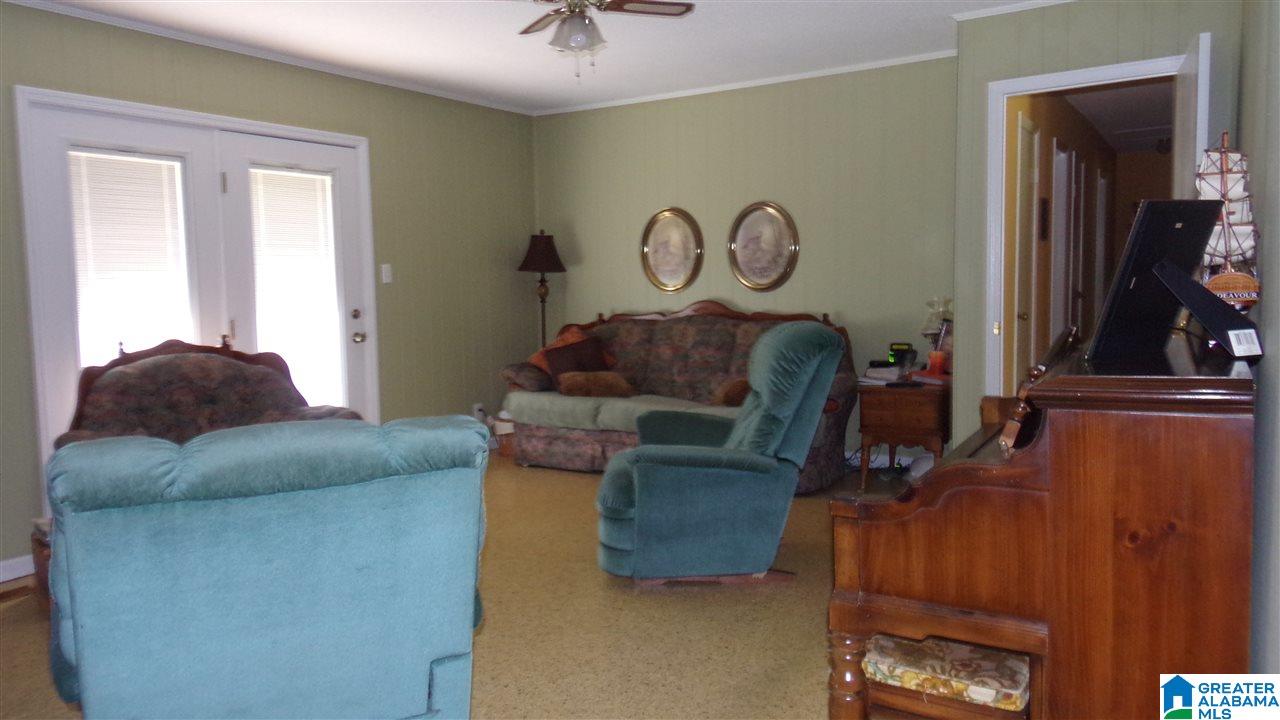 3838 Parkwood Road Bessemer, AL 35022 - Photo 6 of 27