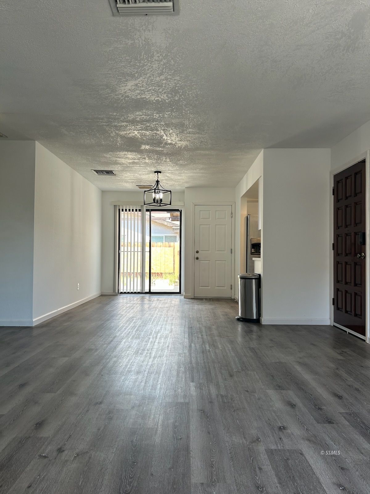1127 North Mono Court Ridgecrest, CA 93555 - Photo 3 of 19