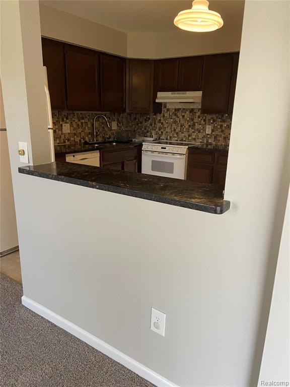 29644 Middlebelt Road, Unit 54 Farmington Hills, MI 48334 - Photo 14 of 31