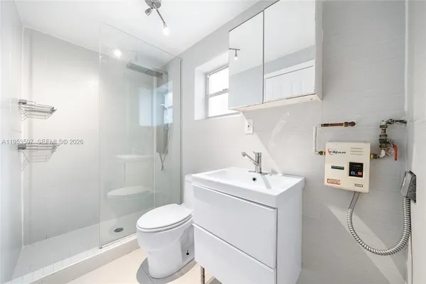 $1,500 | 3262 Elizabeth Street, Unit ST, Miami, FL 33133