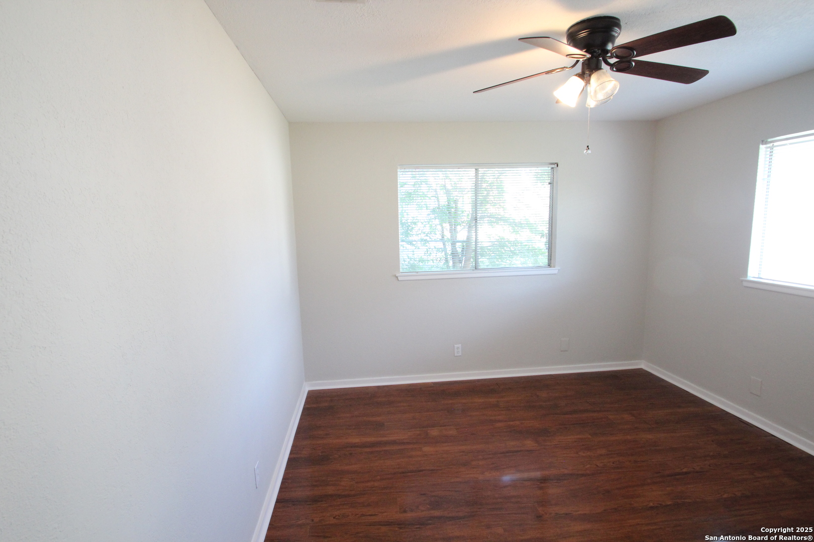 310 Threadneedle Lane San Antonio, TX 78227 - Photo 15 of 27