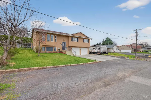 $439,000 | 3725 11th Street, Lewiston, ID 83501