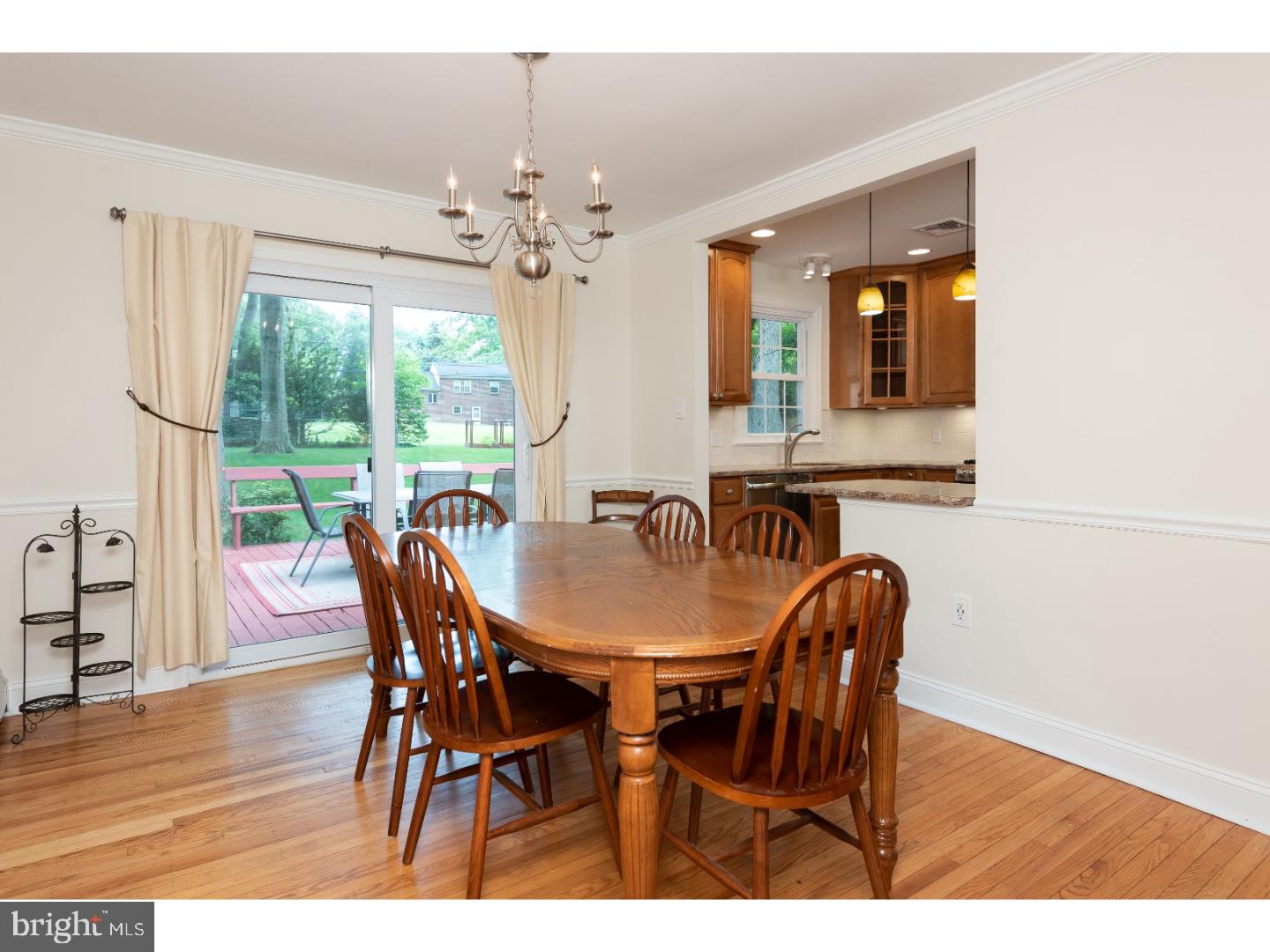 302 Spencer Road Devon, PA 19333 - Photo 9 of 25