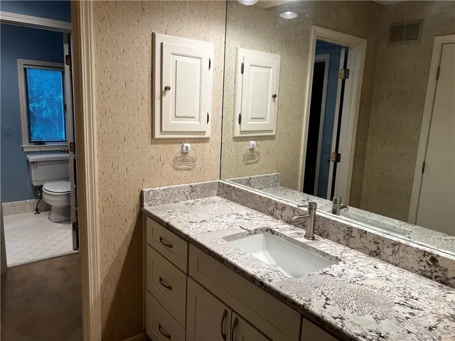 $859,000 | 3905 West 101st Terrace, Overland Park, KS 66207