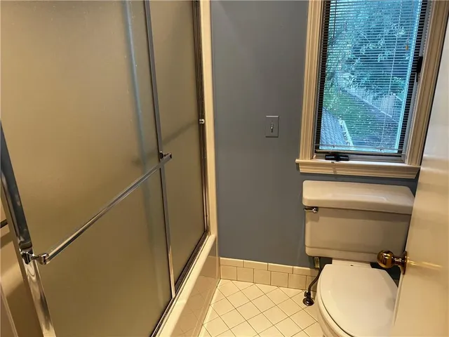 $859,000 | 3905 West 101st Terrace, Overland Park, KS 66207