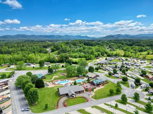 $249,900 | 465 Mountain Creek Road, Blairsville, GA 30512