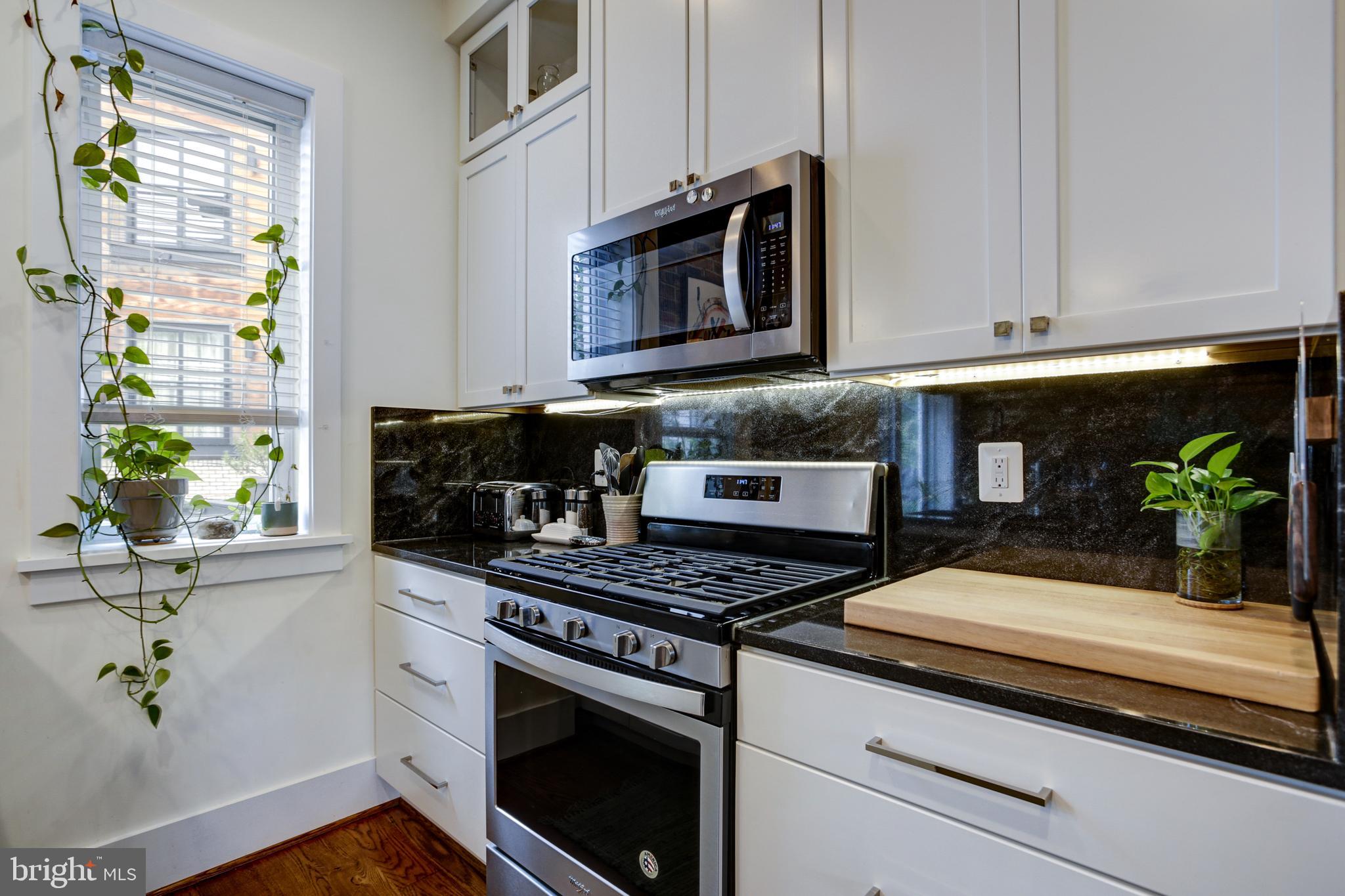 19 Q Street Northwest Washington, DC 20001 - Photo 15 of 64