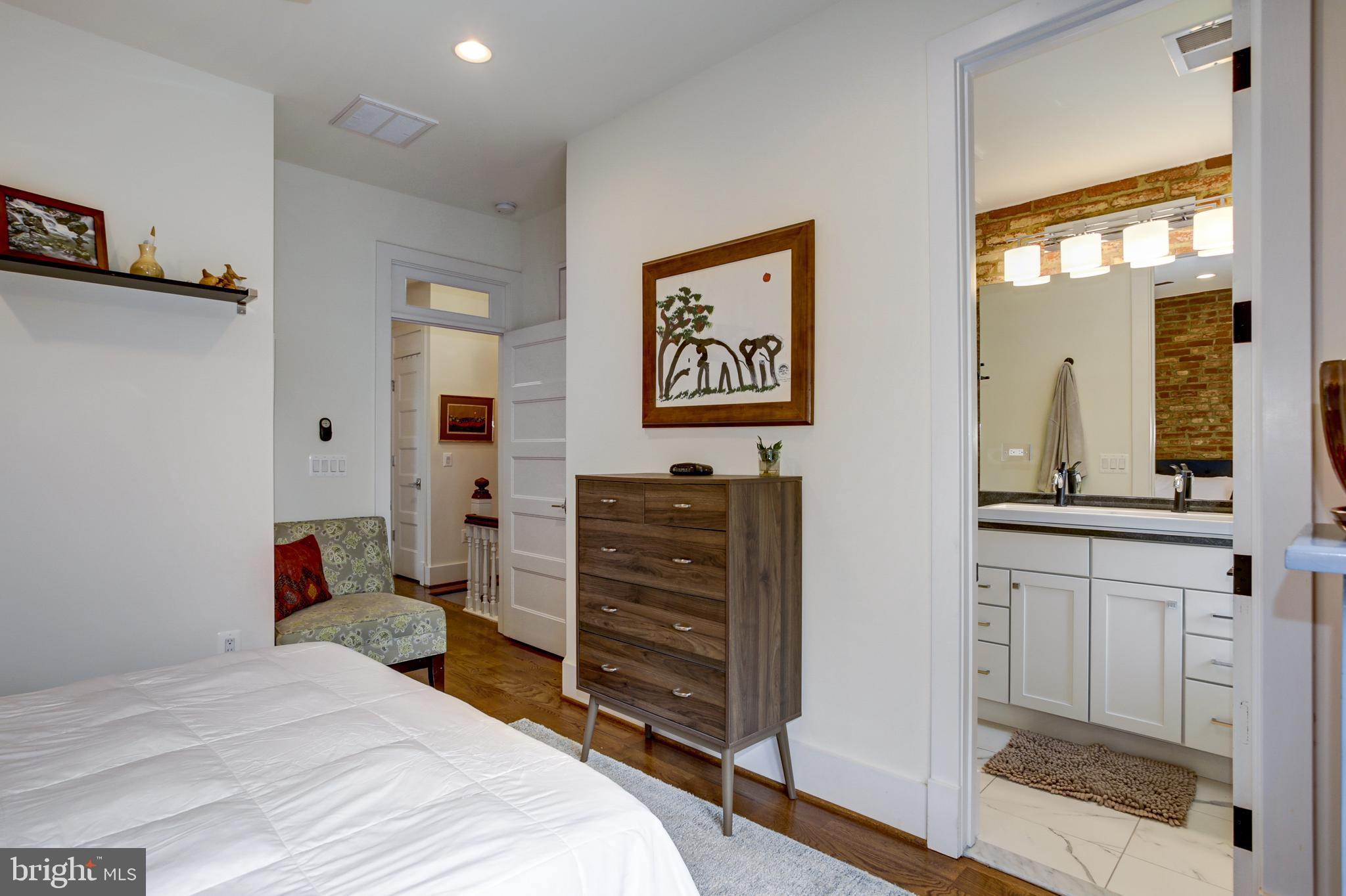 19 Q Street Northwest Washington, DC 20001 - Photo 20 of 64