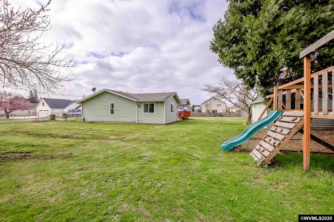 3261 Alexander Lane Northeast Albany, OR 97321 - Photo 32 of 42