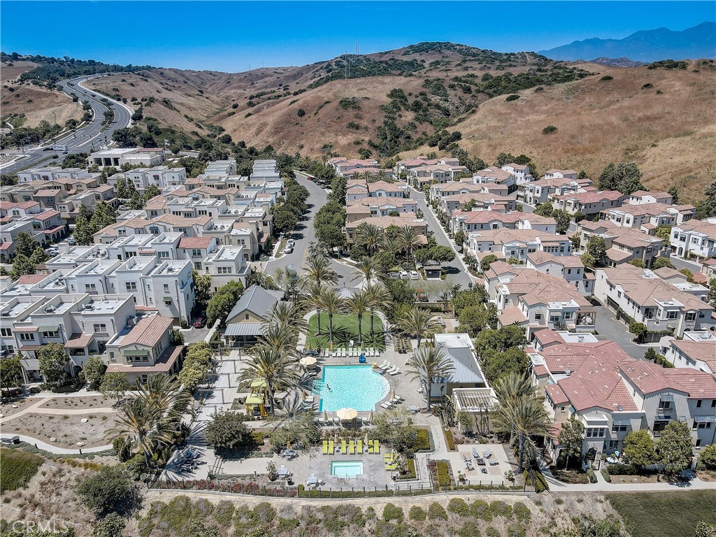 44 Hoya Street Rancho Mission Viejo, CA 92694 - Photo 31 of 32 an aerial view of a houses
