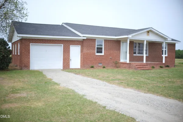 $223,000 | 3388 S Highway South, Snow Hill, NC 28580