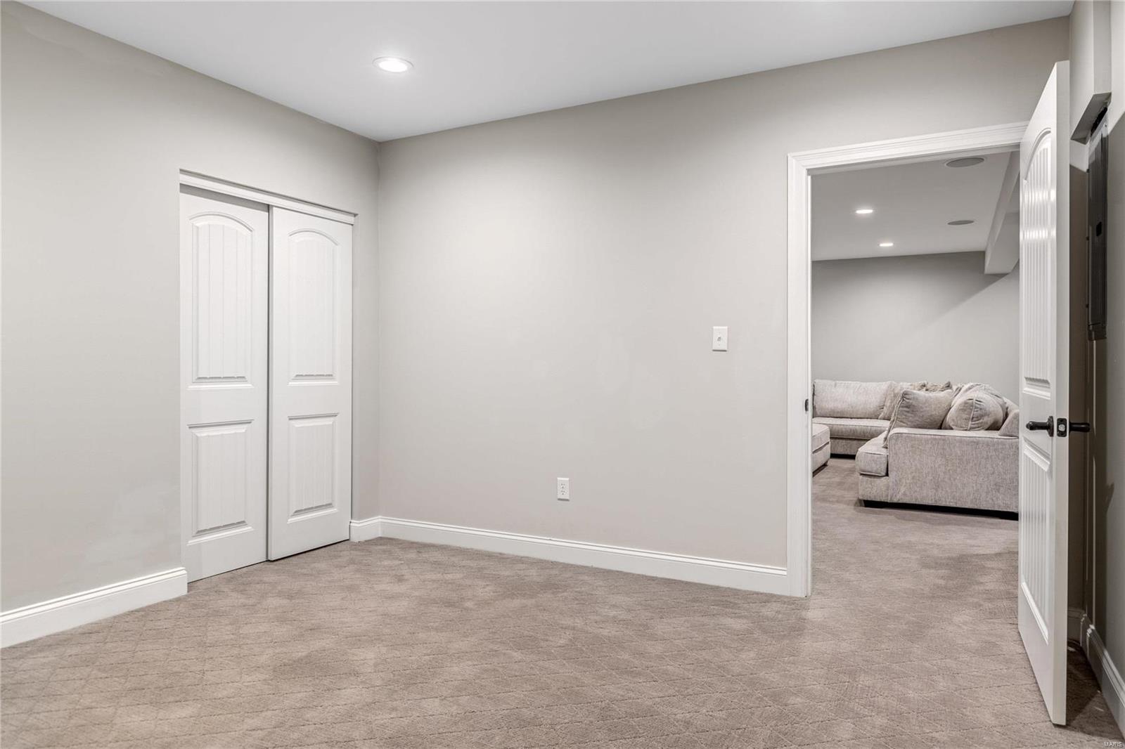 74 Gillette Field Close Weldon Spring, MO 63304 - Photo 48 of 50 Gallery Image 48