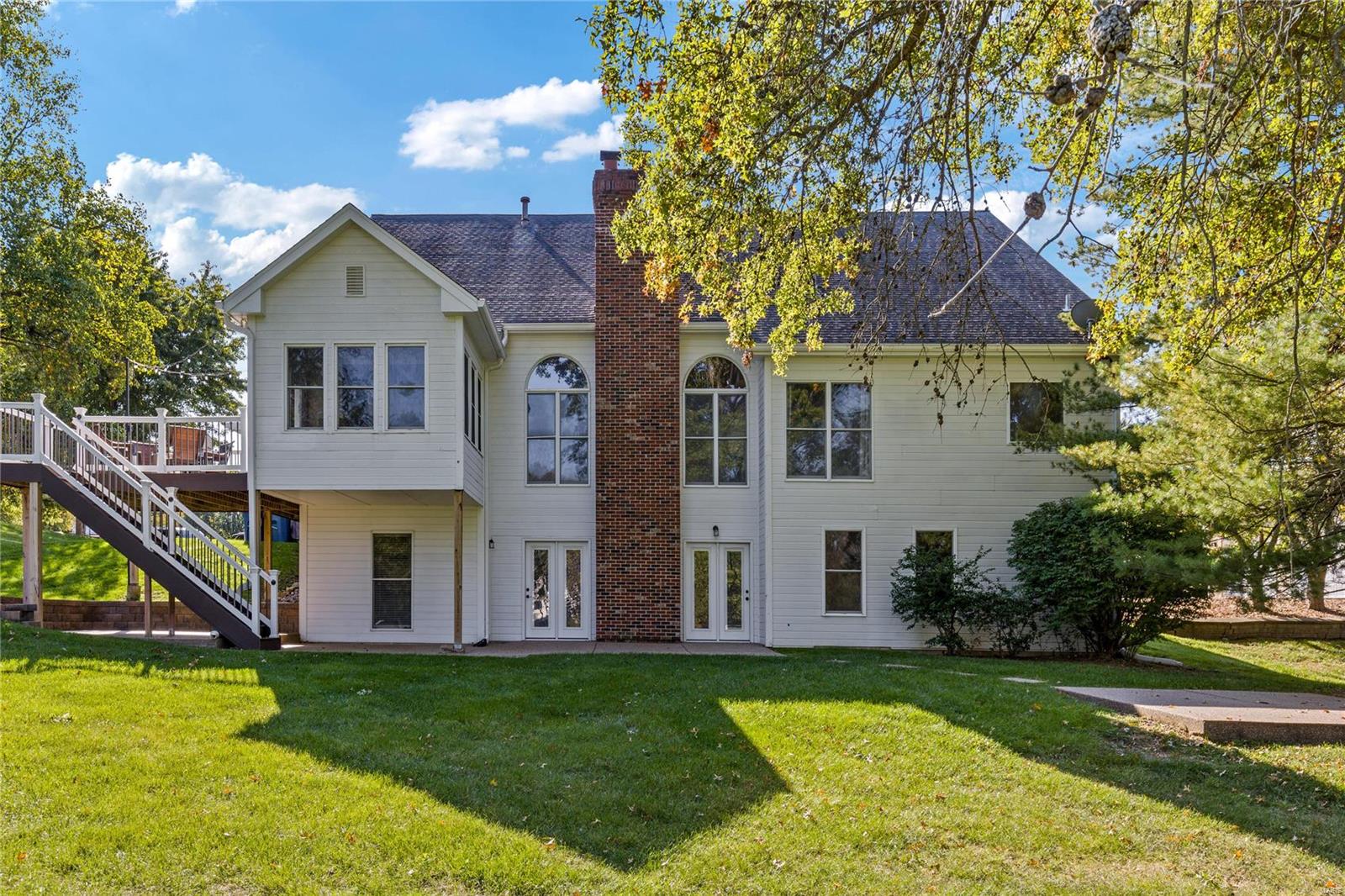 74 Gillette Field Close Weldon Spring, MO 63304 - Photo 9 of 50 Gallery Image 9