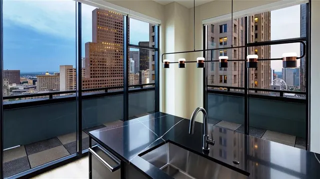 $3,406 | 161 Peachtree Center Avenue Northeast, Unit 2623, Atlanta, GA 30303