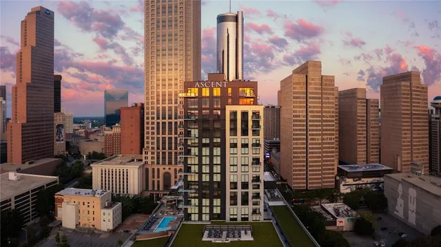 $3,406 | 161 Peachtree Center Avenue Northeast, Unit 2623, Atlanta, GA 30303