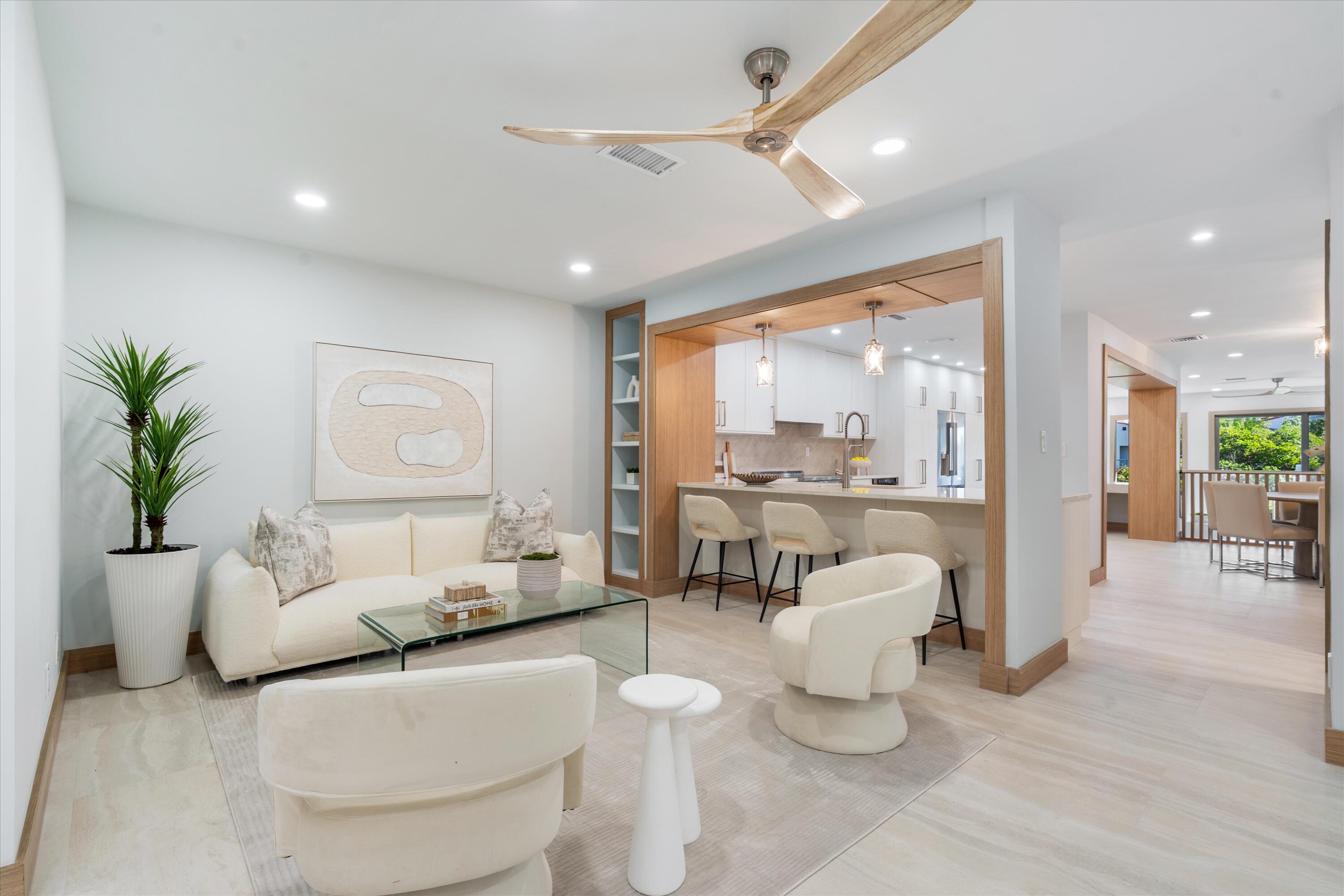 17036 Bay Street Jupiter, FL 33477 - Photo 5 of 68 Living Area