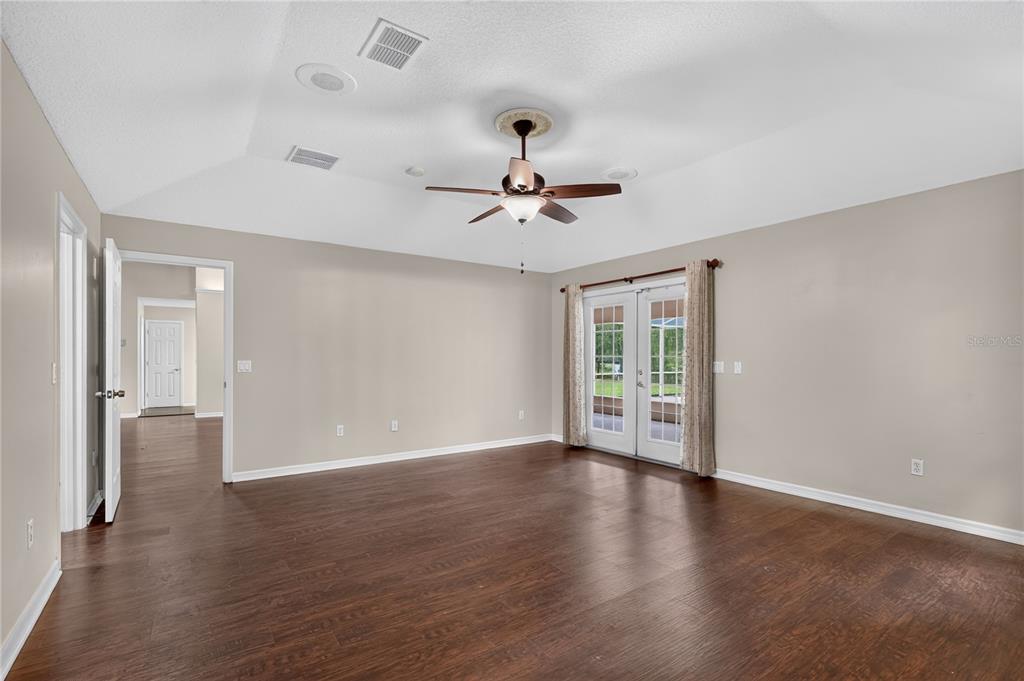 389 Southwest Big Tree Road Dunnellon, FL 34431 - Photo 7 of 46 Gallery Image 7
