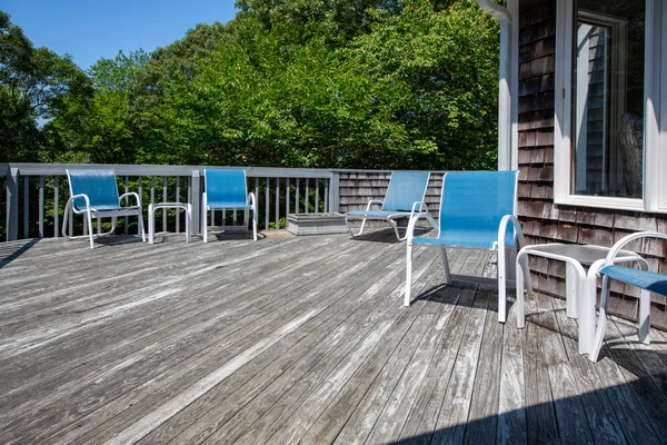 a outdoor view with a sitting space