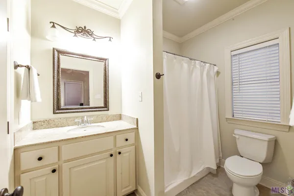 $439,000 | 3365 Bayou Dularge Road, Theriot, LA 70397