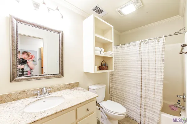 $439,000 | 3365 Bayou Dularge Road, Theriot, LA 70397